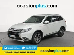 Blanco Usado 2017 Mitsubishi Outlander Motion SUV | 17.700 € (Precio justo)