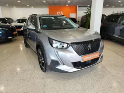 Gris Usado 2021 Peugeot 2008 Allure SUV | 15.999 € (Precio justo)