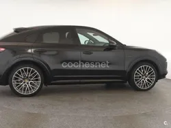 Azul Usado 2022 Porsche Cayenne Platinum Edition SUV | 79.999 € (Precio justo)