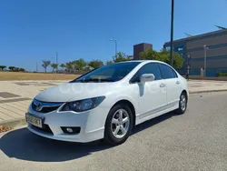 Blanco Usado 2009 Honda Civic Hybrid Berlina | 8900 € (Un poco caro)