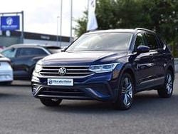 Azul metalizado Usado 2022 VW Tiguan Allspace Life SUV | 26.990 € (Precio justo)