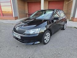 Negro Usado 2015 Skoda Fabia Ambition Utilitario | 8990 € (Precio justo)