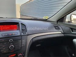 Blanco Usado 2010 Opel Insignia Edition Familiar | 5000 € (Precio justo)