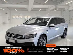 Plateado Usado 2021 VW Passat GTE Familiar | 16.450 € (Buen precio)