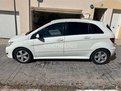 Blanco Usado 2009 Mercedes B180 Monovolumen | 8500 €