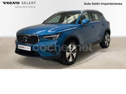 Azul Usado 2023 Volvo XC40 Core SUV | 44.500 €