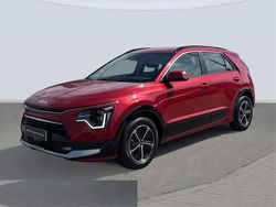 Runway red Usado 2024 Kia Niro SUV | 28.478 € (Caro)