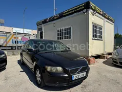 Negro Usado 2006 Volvo S40 Kinetic Berlina | 3399 € (Super precio)