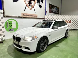 Blanco Usado 2015 BMW M550 Comfort Edition Berlina | 27.490 €