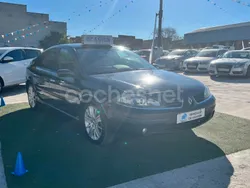 Negro Usado 2007 Renault Laguna III Privilege Berlina | 3999 €