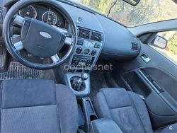 Gris / plata Usado 2002 Ford Mondeo Ambiente Berlina | 1400 € (Buen precio)