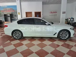 Blanco Usado 2019 BMW 520 Sport Line Berlina | 24.900 € (Precio justo)