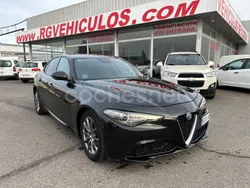 Negro Usado 2017 Alfa Romeo Giulia Berlina | 16.900 € (Un poco caro)