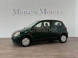 Negro Usado 2002 Toyota Yaris Luna Berlina | 2990 € (Precio justo)