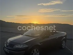 Negro Usado 2005 Renault Mégane Cabriolet Dynamique Descapotable | 3800 € (Precio justo)