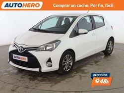 Blanco Usado 2015 Toyota Yaris City Utilitario | 8699 € (Precio justo)