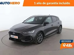 Gris Usado 2023 Ford Focus ST-Line Berlina | 20.666 € (Precio justo)