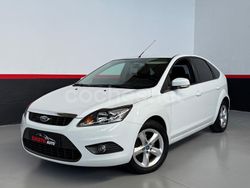 Blanco Usado 2010 Ford Focus Trend Berlina | 6990 € (Un poco caro)