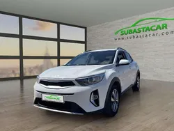 Blanco Usado 2023 Kia Stonic SUV | 11.033 € (Super precio)
