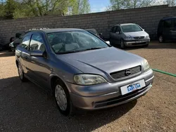 Gris Usado 2001 Opel Astra Comfort Utilitario | 2600 € (Precio justo)
