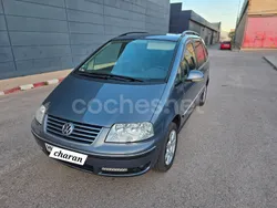 Gris / plata Usado 2009 VW Sharan Monovolumen | 6500 €