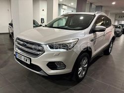 Blanco Usado 2018 Ford Kuga Titanium SUV | 17.900 € (Precio justo)