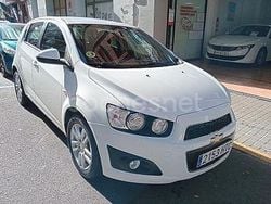 Blanco Usado 2013 Chevrolet Aveo LTZ Berlina | 6990 € (Precio justo)
