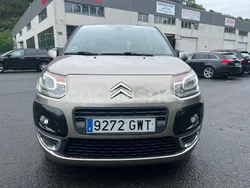 Beige Usado 2010 Citroën C3 Picasso Monovolumen | 5300 € (Buen precio)