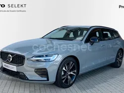 Gris / plata Usado 2023 Volvo V60 Plus Familiar | 46.400 €
