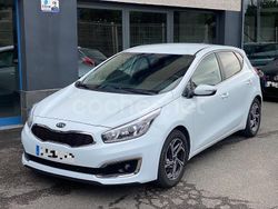Blanco Usado 2016 Kia Ceed GT Berlina | 10.500 € (Buen precio)