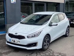 Blanco Usado 2016 Kia Ceed GT Berlina | 10.500 € (Precio justo)