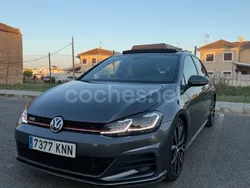 Gris / plata Usado 2019 VW Golf VII GTI Berlina | 24.999 € (Precio justo)