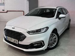 Blanco Usado 2021 Ford Mondeo Trend Berlina | 23.800 €