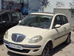Beige Usado 2004 Lancia Ypsilon Utilitario | 3999 €