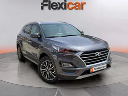 Gris Usado 2019 Hyundai Tucson SUV | 18.090 € (Precio justo)