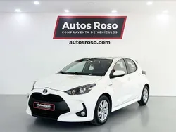 Blanco Usado 2021 Toyota Yaris Hybrid Active Berlina | 15.490 € (Super precio)