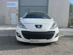 Blanco Usado 2009 Peugeot 207 Sport Utilitario | 3490 € (Buen precio)