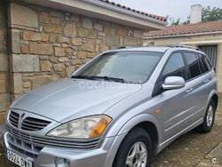 Gris / plata Usado 2006 Ssangyong (KGM) Kyron Limited SUV | 4900 €