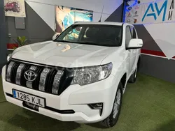 Blanco Usado 2018 Toyota Land Cruiser SUV | 36.500 € (Un poco caro)