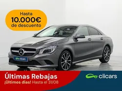 Gris / plata Usado 2016 Mercedes CLA200 Urban Berlina | 20.490 € (Buen precio)