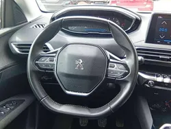 Gris Usado 2022 Peugeot 3008 Active SUV | 18.700 € (Precio justo)