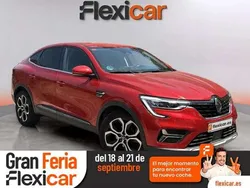 Rojo Usado 2022 Renault Arkana Zen SUV | 19.490 € (Buen precio)