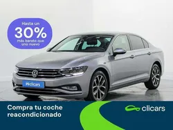 Plateado Usado 2021 VW Passat Executive Berlina | 18.590 € (Precio justo)