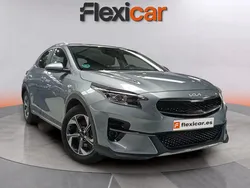 Gris Usado 2022 Kia XCeed SUV | 14.390 € (Precio justo)