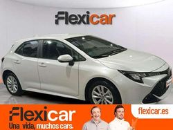 Blanco Usado 2023 Toyota Corolla Active Utilitario | 21.290 € (Precio justo)