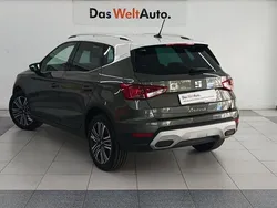 Gris Usado 2024 Seat Arona Xperience SUV | 18.000 € (Precio justo)