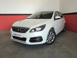 Gris Usado 2021 Peugeot 308 Allure Berlina | 13.000 € (Precio justo)