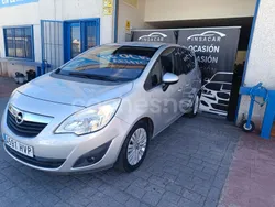 Gris / plata Usado 2014 Opel Meriva Excellence Monovolumen | 7990 € (Precio justo)