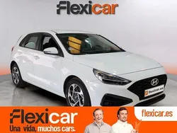 Blanco Usado 2024 Hyundai i30 Berlina | 20.990 € (Precio justo)