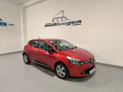 Granate Usado 2013 Renault Clio IV Dynamique Berlina | 9900 € (Un poco caro)